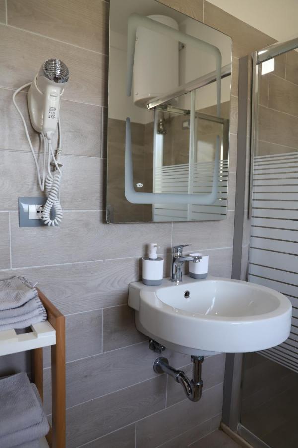 Tea Residence, Gjiri I Lalzit Villa Durrës Kültér fotó